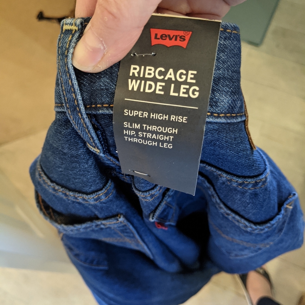 Levi's ribcage wide leg jeans